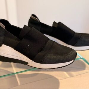 Michael Kors Black Slip-On Sneakers MK Logo Stretch Comfort Shoes Size 10